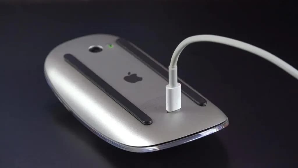 AppleはついにMagic MouseからLightningを廃止する予定