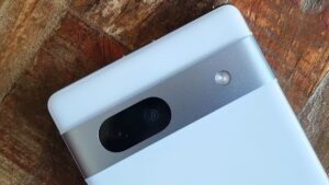Google Pixel 8a パッケージリークがデザイン変更の可能性を示唆している