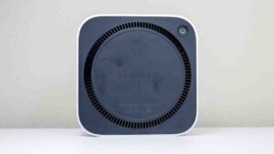 Apple幹部がMac mini M4の電源ボタンが背面に搭載されている理由を明らかに