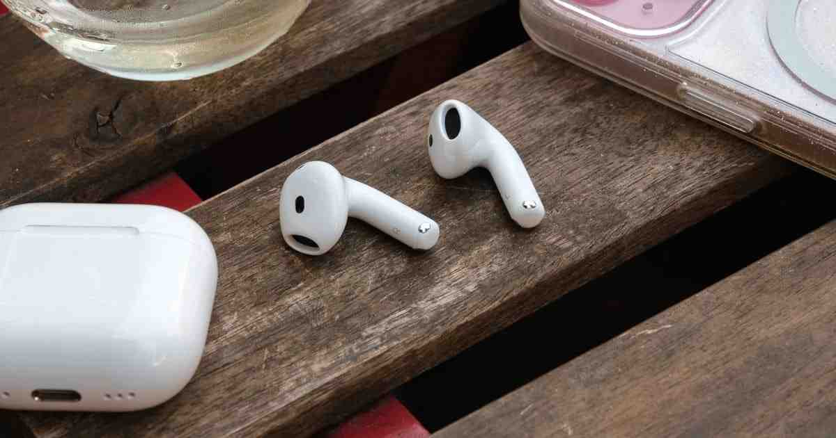 iOS 26新機能｜AirPodsとBeatsが眠ると自動停止機能に対応へ