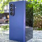 Galaxy Z Fold 7の耐久性が進化!50万回の開閉に耐える驚異のタフさとは?